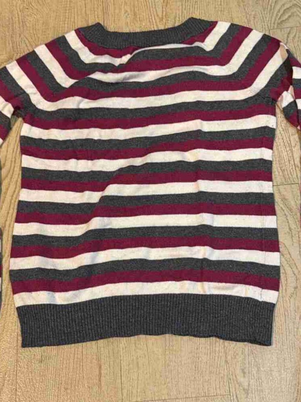 Women’s V Neck Striped Pullover Sweater - Picture 2 of 2